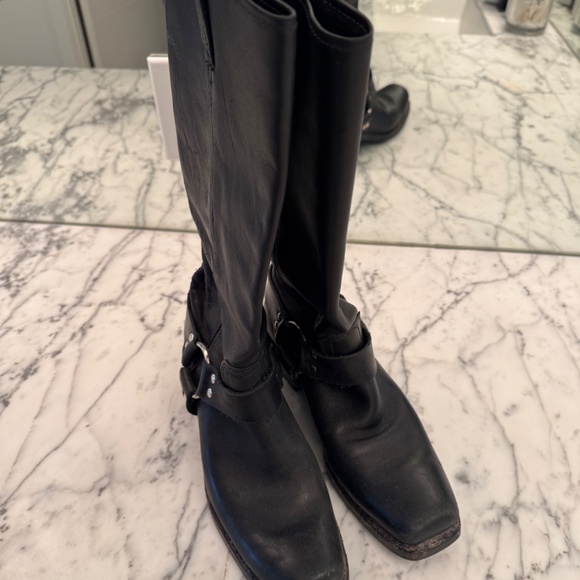 Frye Harness Boot 12R size 8 - Picture 4 of 4